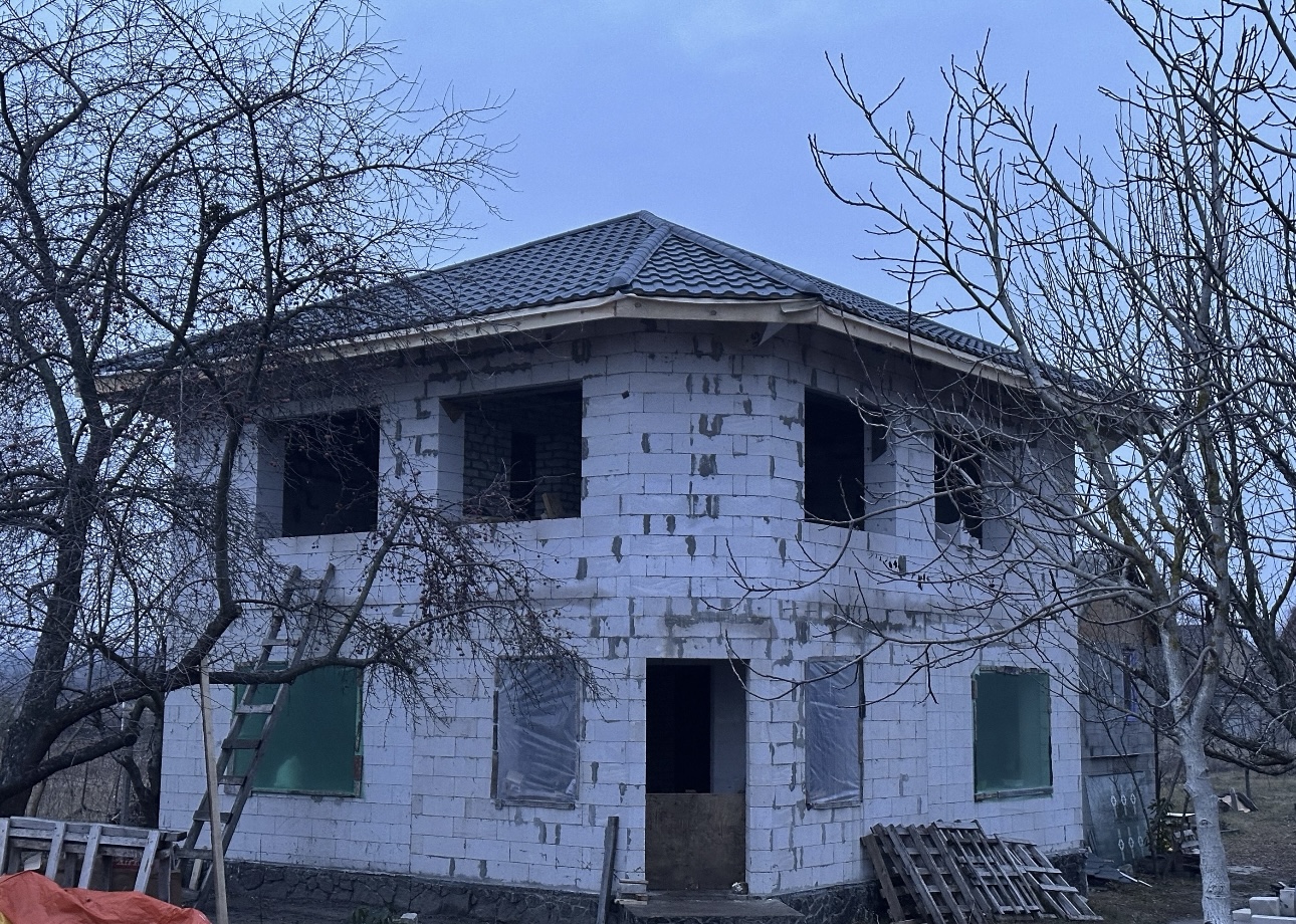 Покрівельні роботи в Білогородці